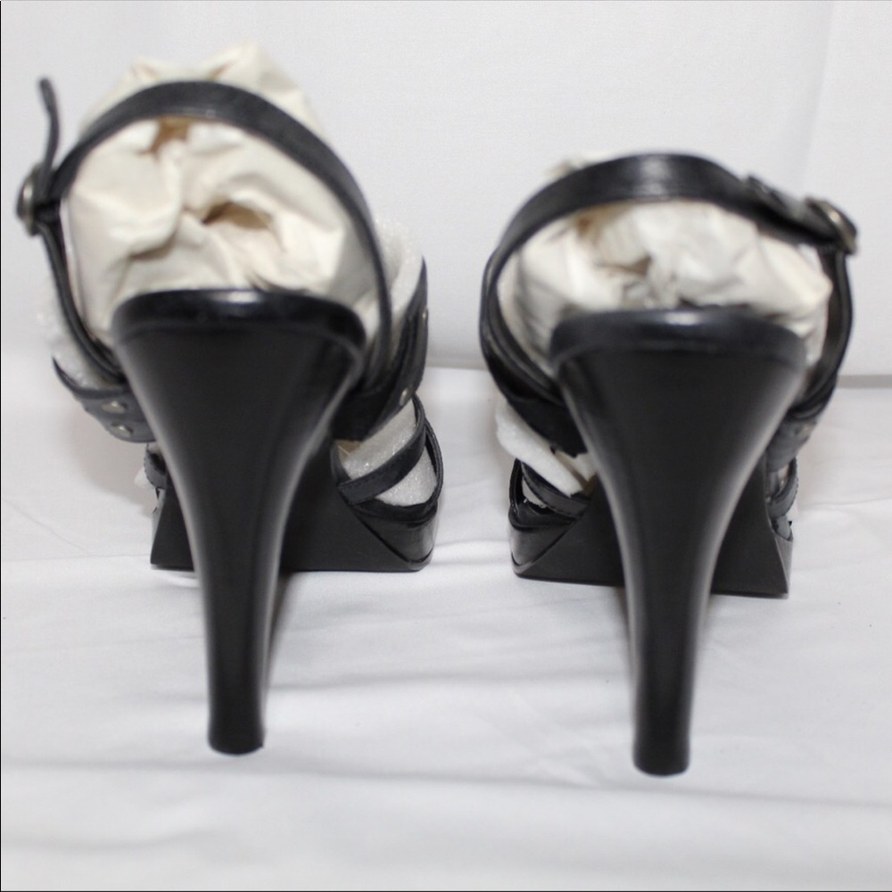 Chinese Laundry Suzana Women’s Black Leather upper sandal NEW in BOX Most Sizes - Picture 3 of 7